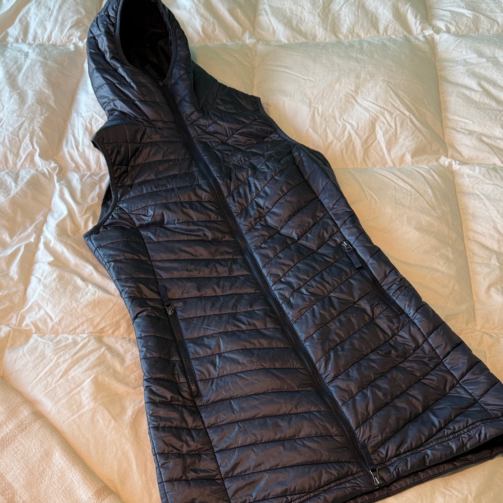 Skhoop Women's Long Hooded Vest--Small
